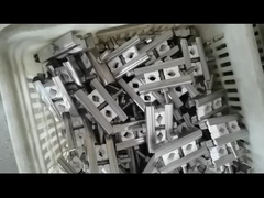 固定装置の表示